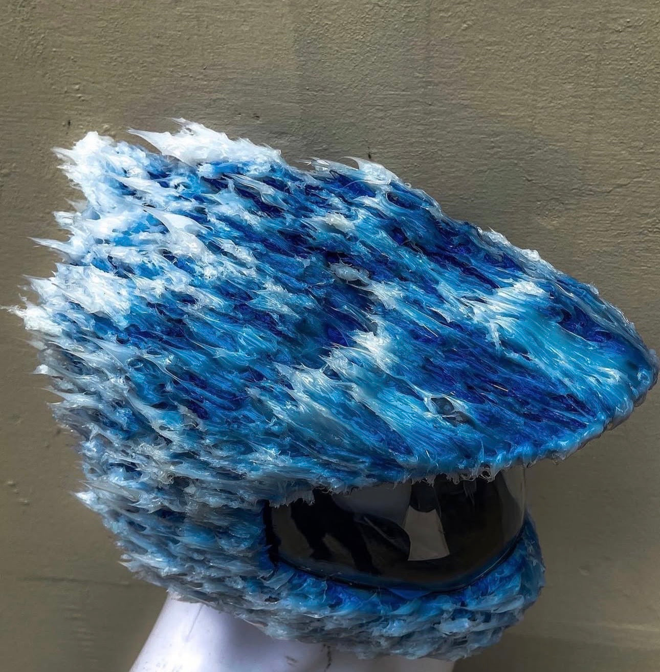 STORM RUNNER HELMET HELMET
