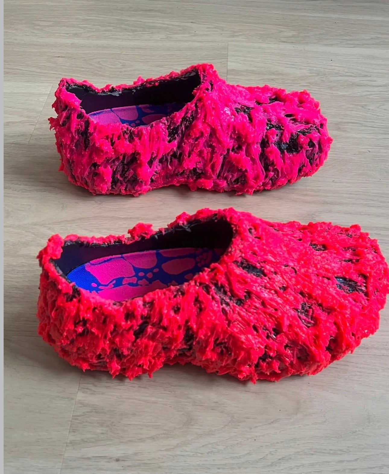 VERNUM HISOKA CLOGS