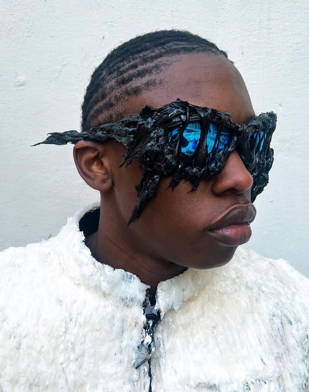 VERNUM COBALT GLASSES