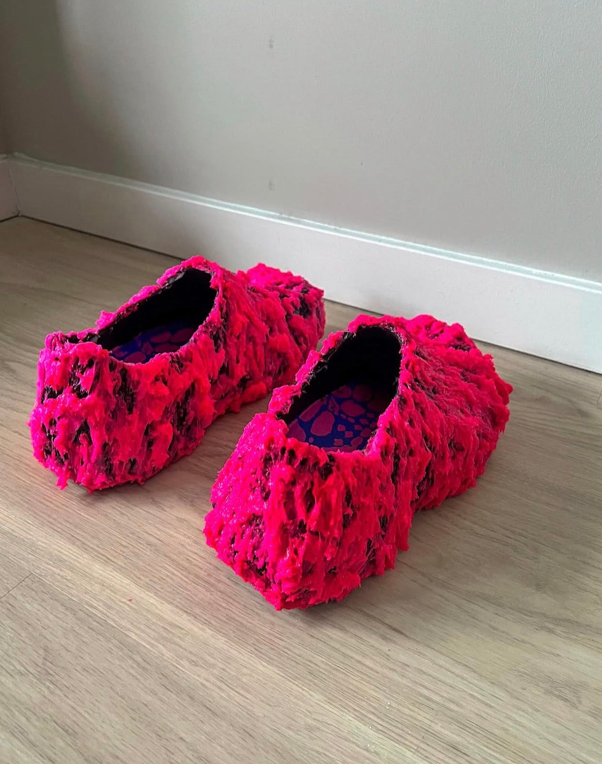 VERNUM HISOKA CLOGS