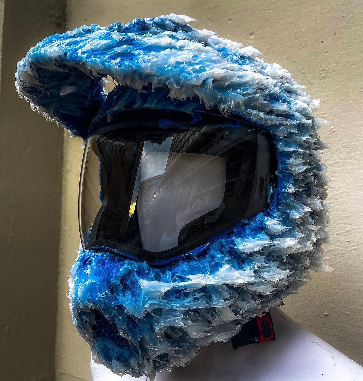 STORM RUNNER HELMET HELMET